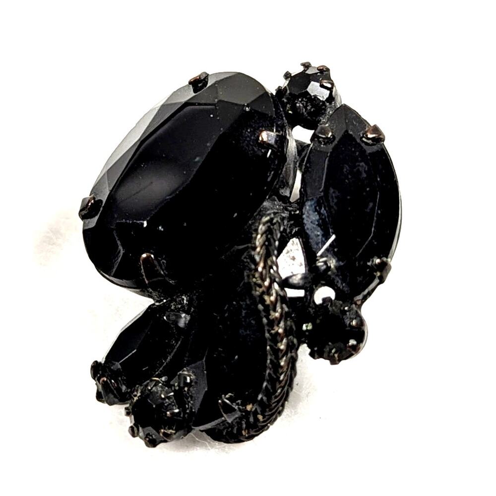 Vtge Signed Newhouse Black Glass Clip On Earrings Mid Century Cluster French Jet
